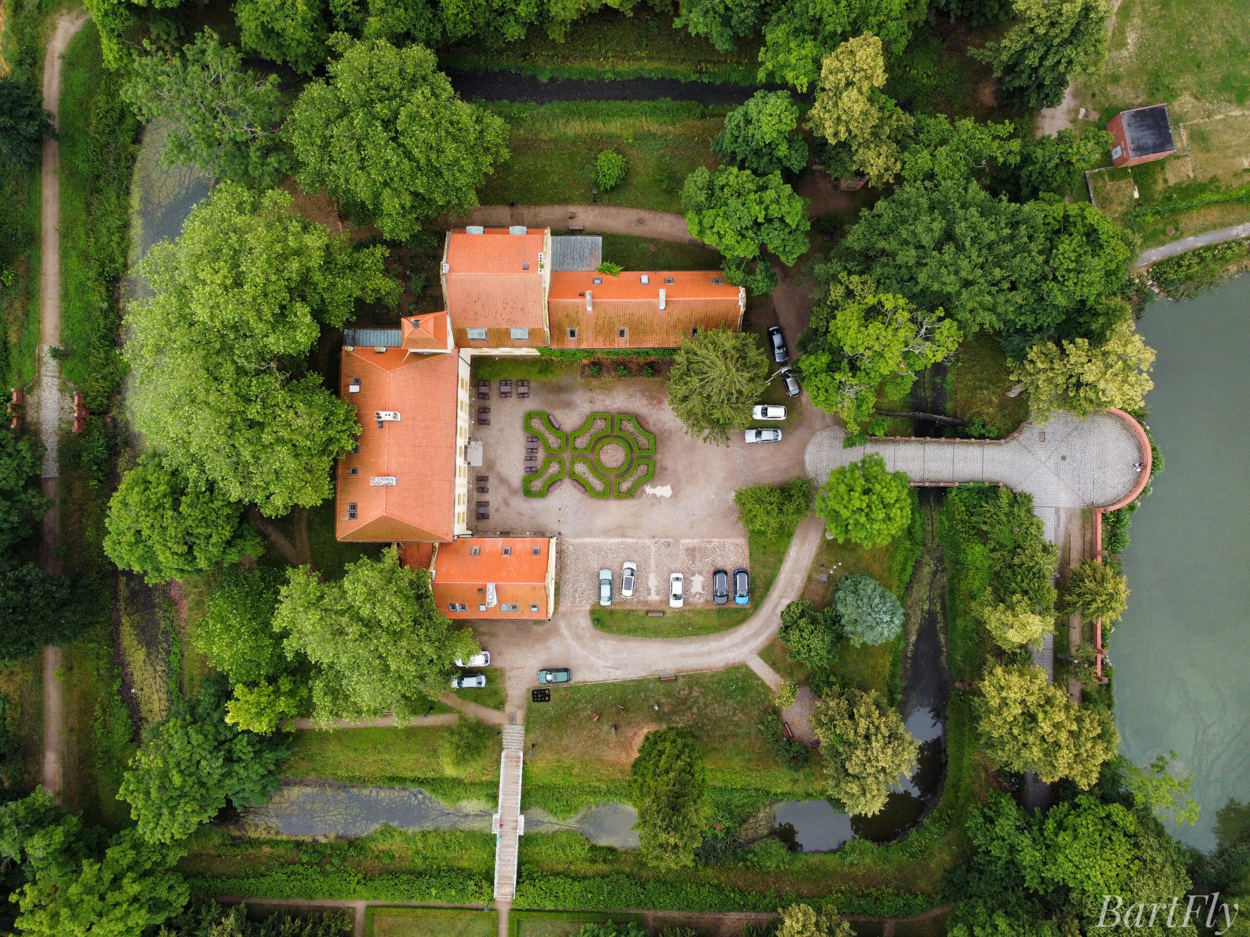 Zamek widziany z lotu ptaka