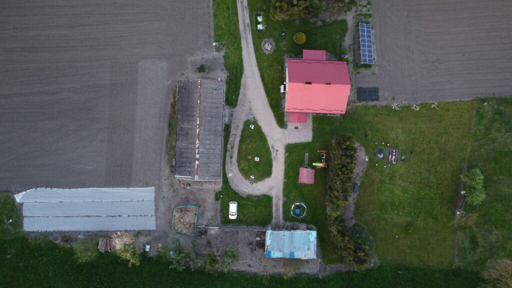 dom zdjecia z lotu ptaka - bartfly