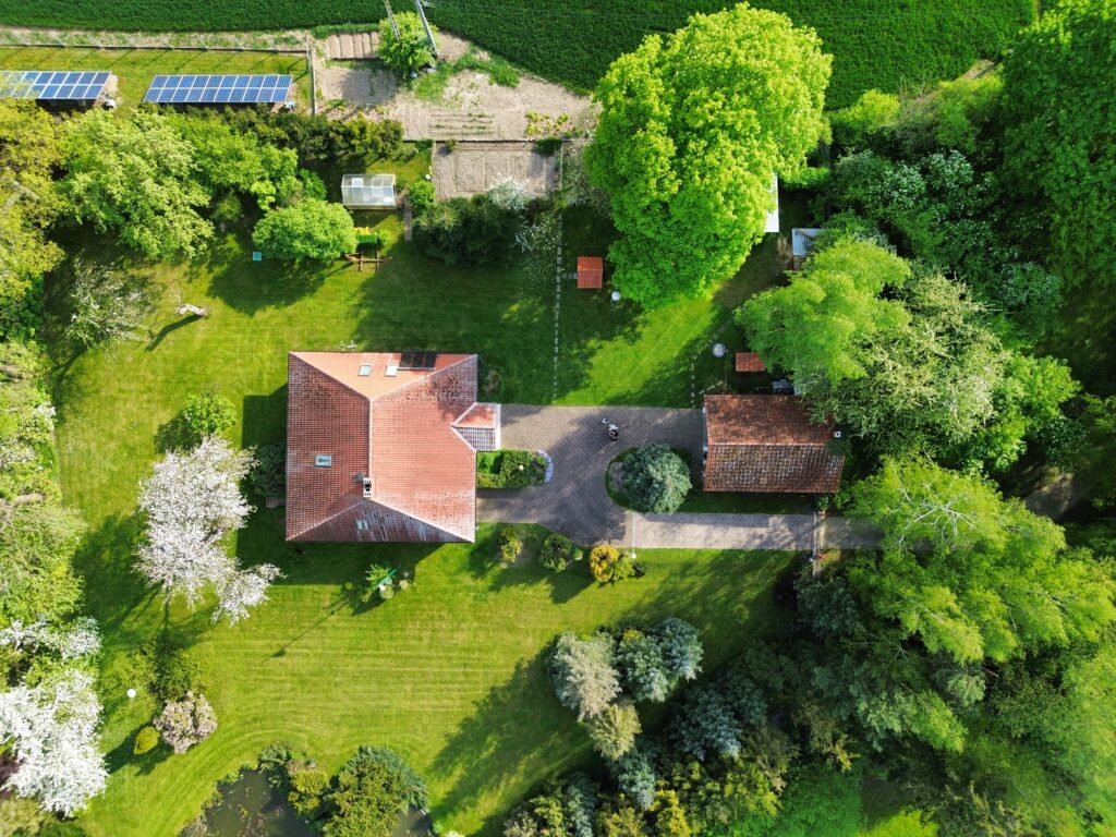 dom zdjecia z lotu ptaka - bartfly